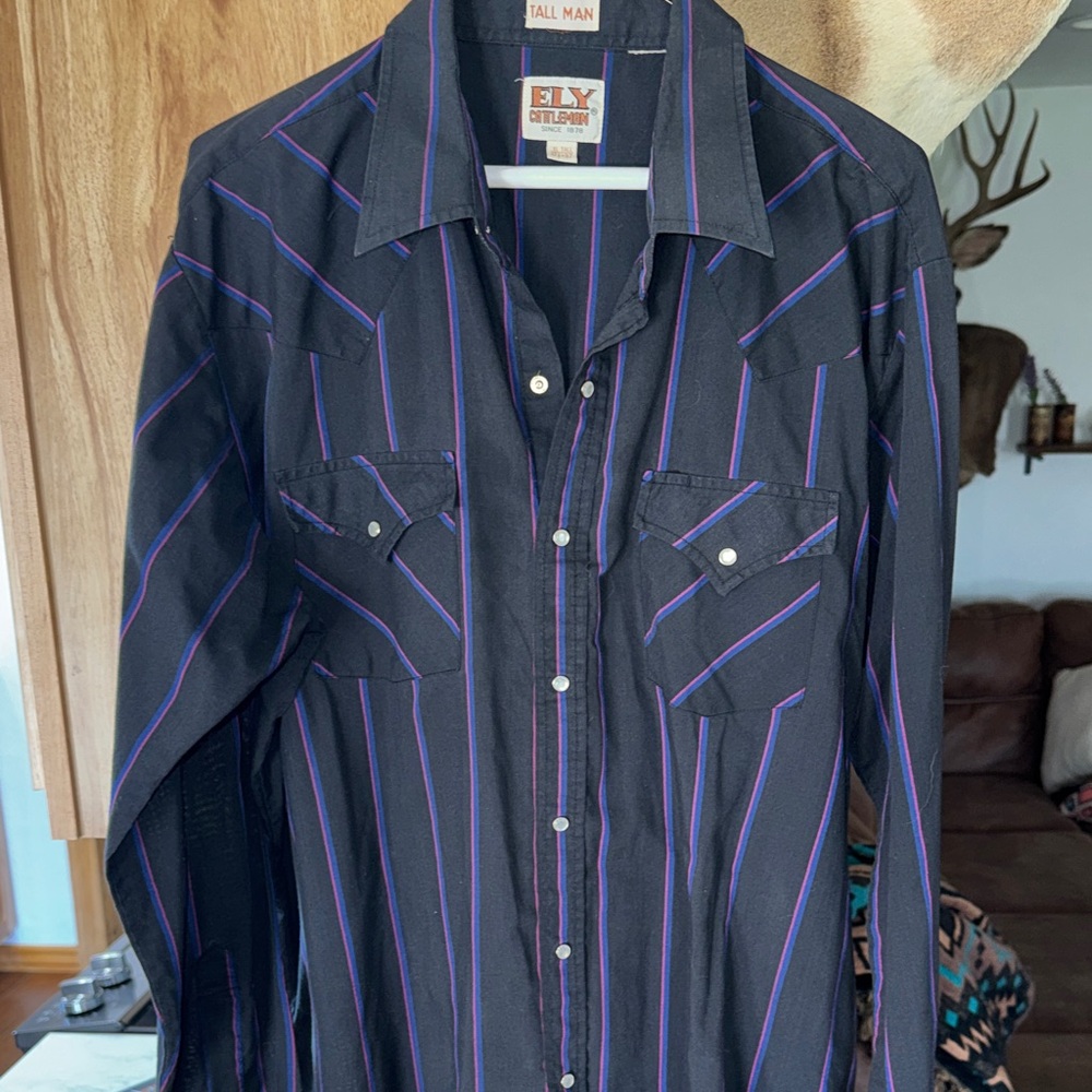 Vintage Ely Cattleman pearl snap